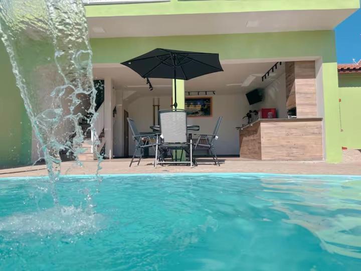 Espaco Alvorada ,Agendamento Das Atividades, Cafe Da Manha ,Banheira E Piscina No Centro 브로타스 외부 사진
